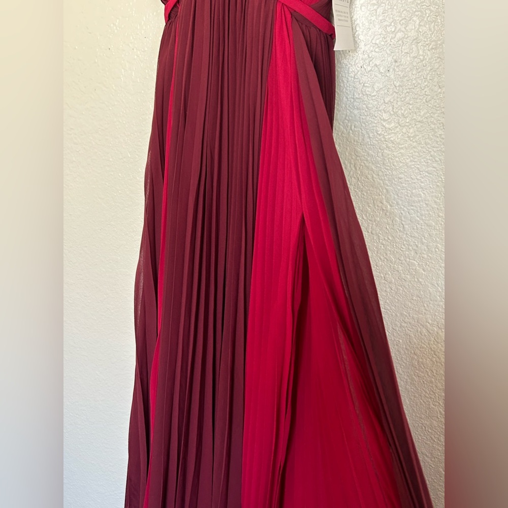 NWT Celeb pleated Crepe strapless Maxi Dress Formal prom, burgundy red, Sz.2 - Picture 9 of 13